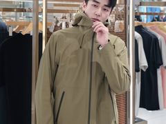 -王府井百货熙地港店