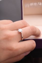 IMG_8274-威德钻石-克拉钻大本营(南京东路店)