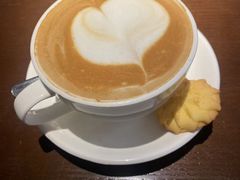 -卡普里披萨·牛扒·下午茶