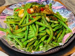 芸豆炒肉丝-虾神於氏龙虾·小龙虾(江宁旗舰店)