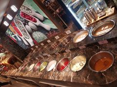 -黑金·寻焰自助百汇·烤肉·火锅(中街店)