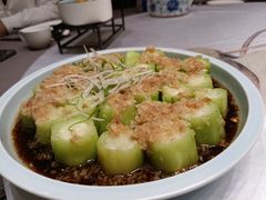 蒜蓉蒸丝瓜-羲和雅苑•北京烤鸭(平安国际金融中心店)