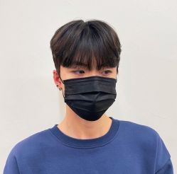 -变画·发型STUDIO