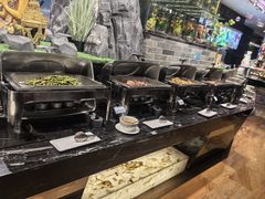 -三英温泉度假酒店-自助餐厅