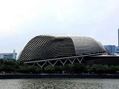 android_upload_pic-鱼尾狮公园