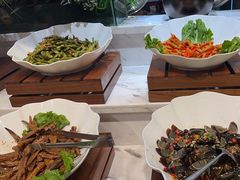 -金滏山烤肉·海鲜·火锅自助餐厅(襄阳万达店)