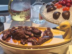 -八府香鸭·啫啫煲(华山路店)