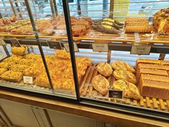 -红跑车蛋糕世界(网巾市店)