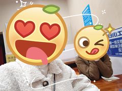 -泡山椒干锅肥肠鸡