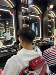 -豪帅男士理容馆