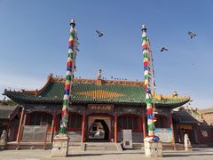 -席力图召