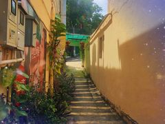 -深圳市大鹏新区华记山海农庄餐厅