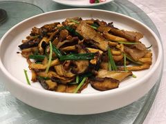 -泓历皇朝酒店(东亭店)