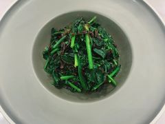 有机菠菜炒紫菜-喜鼎海胆水饺(平安金融中心店)