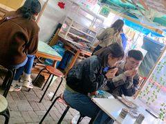 等位区-大学路8号炸串(大学路十四号院店)