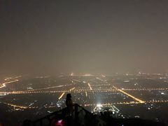 -鬼笑石后山停车场