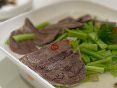 -梅花香里大酒店(郁金香路店)