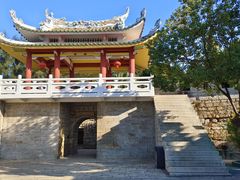 -东山风动石景区