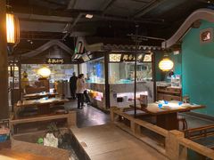 -佬麻雀·新湘菜(珠海金发购物中心店)