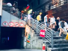 -红九格老火锅(三峡广场店)