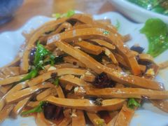 卤水豆干-陈有良尖椒鸡(渝中旗舰店)