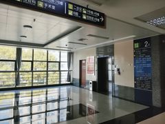 -鄞州区行政服务中心-停车场