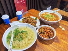 -萍姨抻面馆·鸡架冒菜(清湖店)