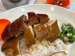 烧鹅油鸡饭-一乐烧鹅(中环店)
