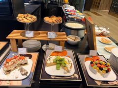 -圣丰索菲特·2 On 988 Café 自助餐厅