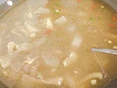 -霄汉牛三鲜湖北砂锅菜(万松园2店)