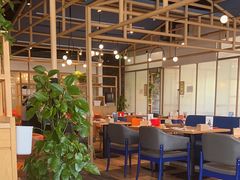 -渝信川菜 · 川味家常菜(财富购物中心店)