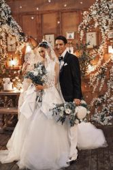 -雪中彩影婚纱摄影·微光艺术中心