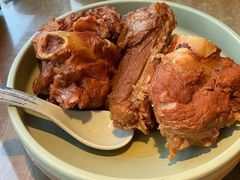 -95号酱骨·一块豆腐(展春园西路店)