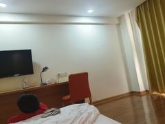 -如家旗下-西安高新区西部大道阳光城华驿酒店