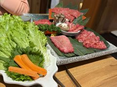 -炼火烤肉店