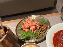 -草家酱蟹炭火烤肉店(珲春南路一店)