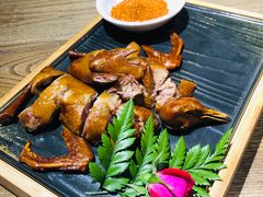 乳鸽-翠湖湾海鲜音乐餐厅