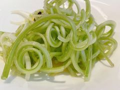 炝拌鲍芹-金海华·悦食东方(苏州中心商场店)