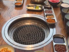 -明洞阿姨·韩式酱蟹烤肉·创意料理(三元桥店)