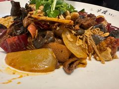 -拿渡·水煮鱼麻辣香锅(王府井奥莱·香江小镇店)