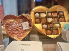 -Laderach 莱德拉(上海环贸iapm店)