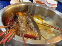 -牛华周记麻辣烫起源店