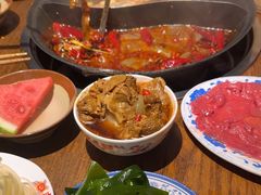 -萍姐火锅·公路夜市(武汉首店)