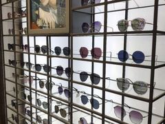 -回瑞眼镜·蔡司·依视路官方授权店(广益路万达店)
