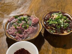 -小杨翘脚牛肉