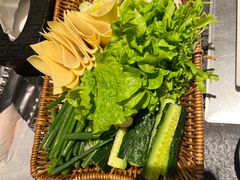 -卞二小串·鹤岗烧烤·坑烤(永定路店)