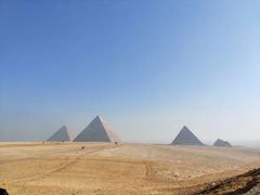 -吉萨金字塔群
