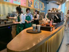 大堂-星巴克臻选(深圳嘉里建设广场店)