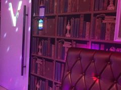 -悦SHOW 量贩式KTV(宝龙广场店)