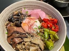 -Ameigo梅果·云贵川bistro(长宁来福士店)
